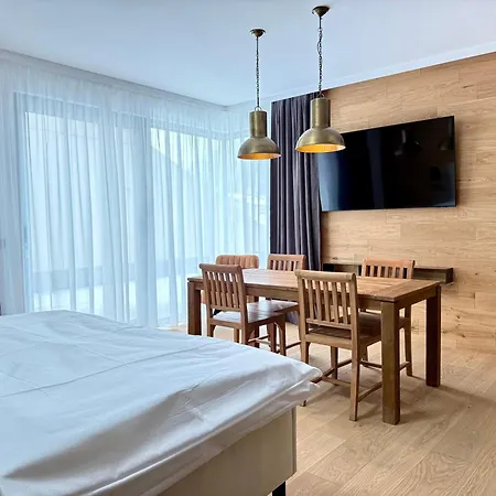 Elsa Apartment