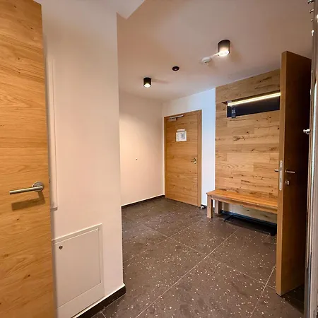 Elsa Apartment *